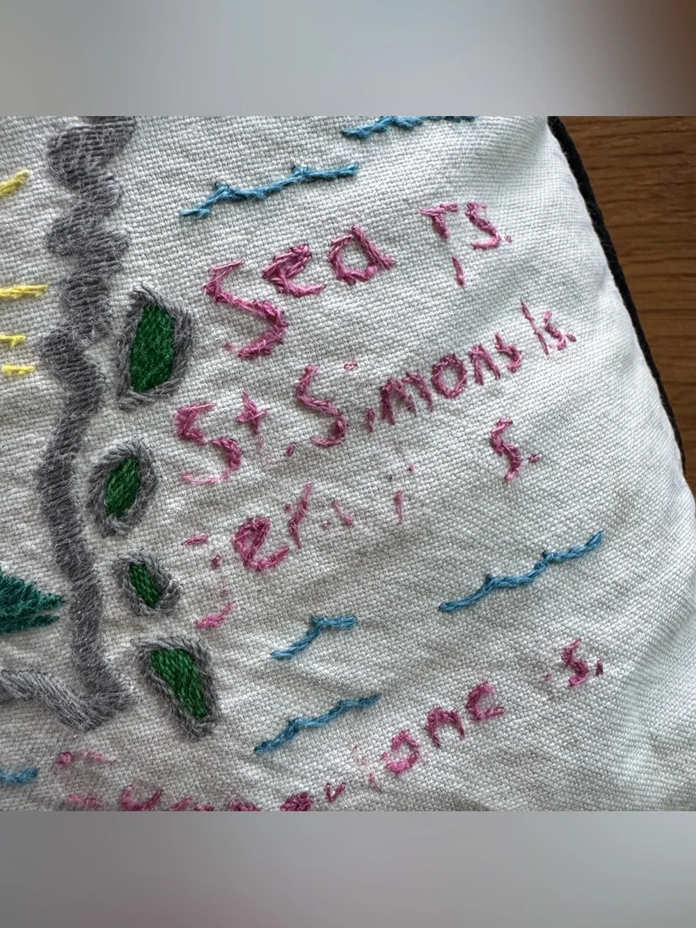 Catstudio Georgia Hand Embroidered Pillow State Travel Souvenir Atlanta GA